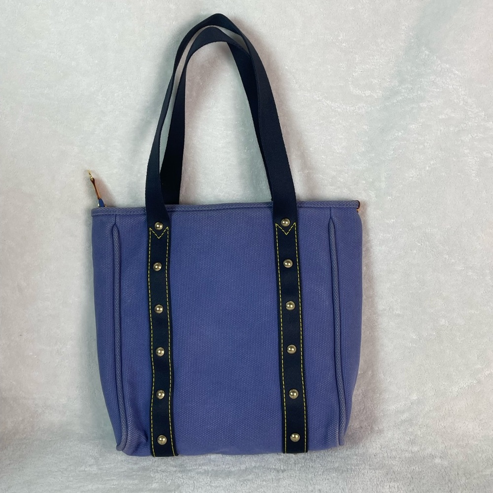 Louis Vuitton Antigua
Cabas Blue MM Tote Bag - Picture 3 of 17